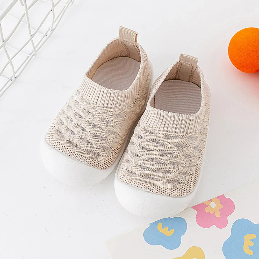 Sneakerpalace| Skridsikre baby mesh-sko til de mindste – letvægt og åndbare
