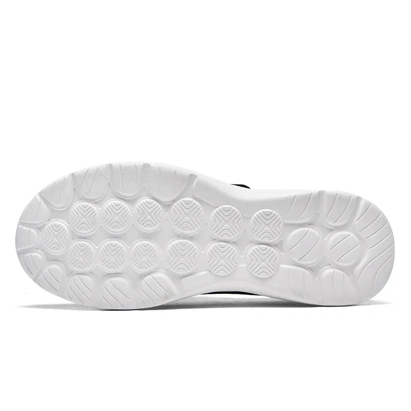 Sneakerpalace| Blød diabetessko med rund tå og bred pasform – unisex