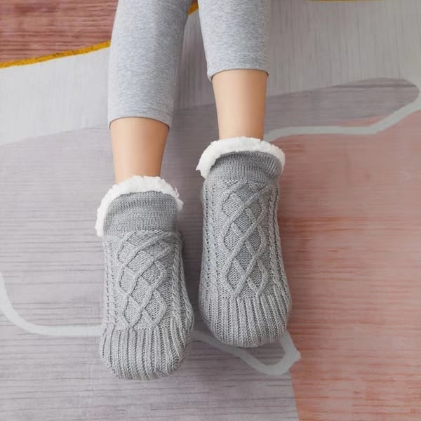 Sneakerpalace| Skridsikre termosokker til indendørs vinterbrug