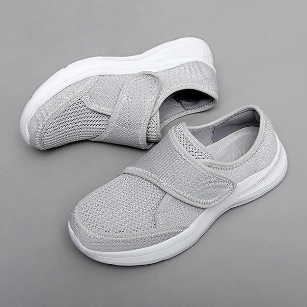 Sneakerpalace| Luftig diabetessko til sommeren med kardborreluk