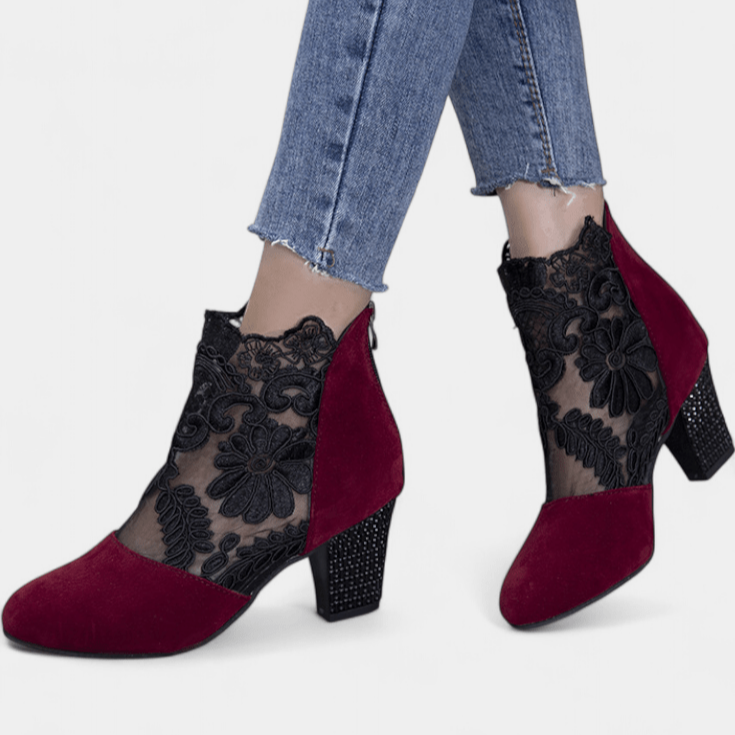 Sneakerpalace| Alaine – Blomsterhæle med festlig og feminin stil