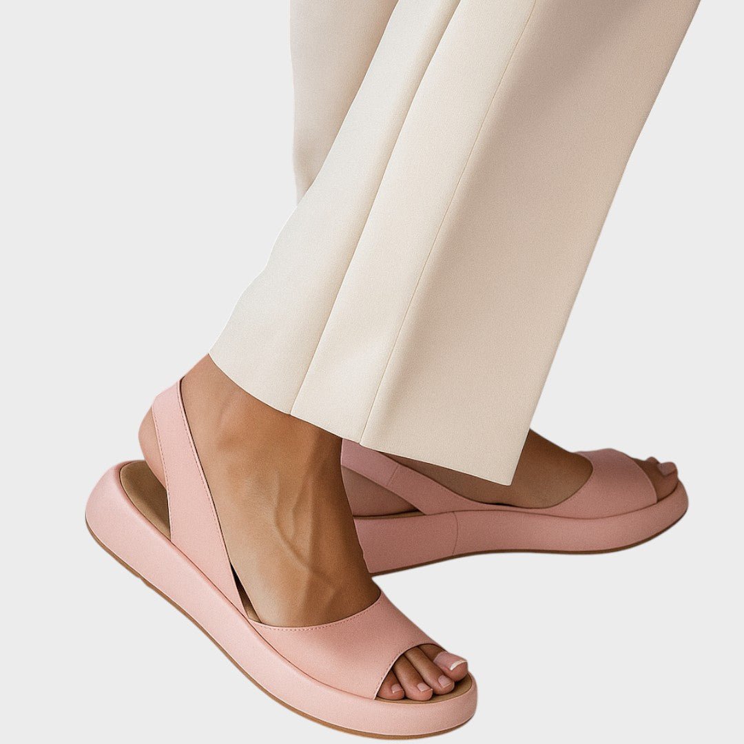 Sneakerpalace| Lena – Sandaler med brede remme og god stabilitet