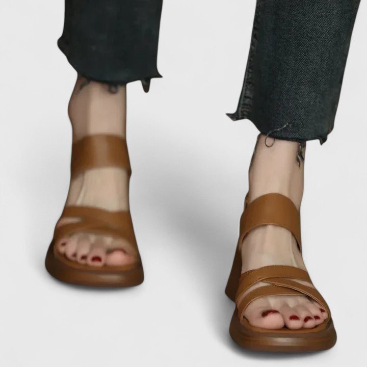 Sneakerpalace| Grethe – Sandaler med lukket tå og åbent hæl