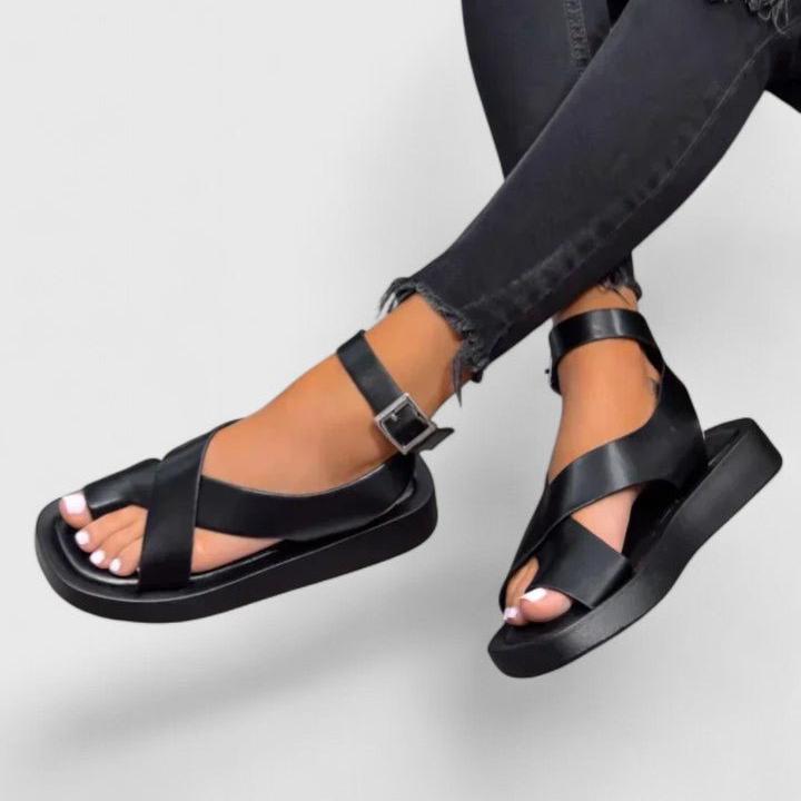 Sneakerpalace| Astrid – Sandaler med smal rem og elegant udseende