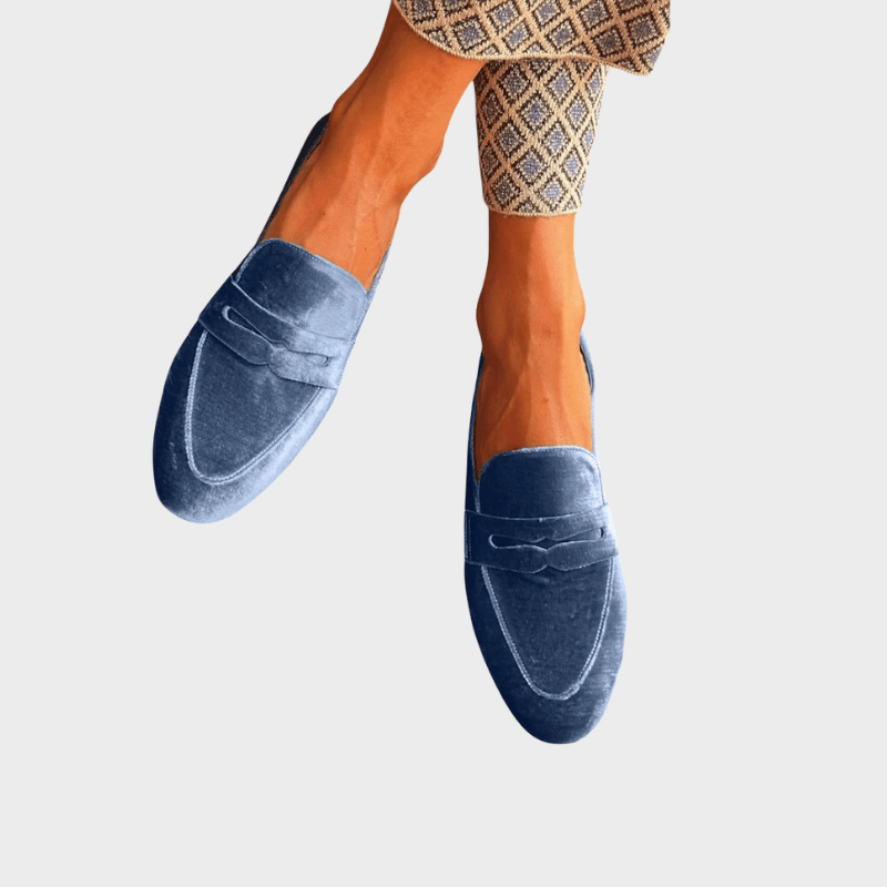 Sneakerpalace| Olivia – Fløjlblå loafers med luksuriøst look