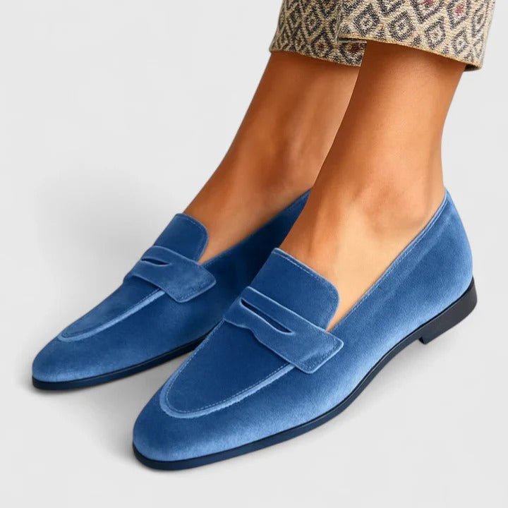 Sneakerpalace| Olivia – Fløjlblå loafers med luksuriøst look
