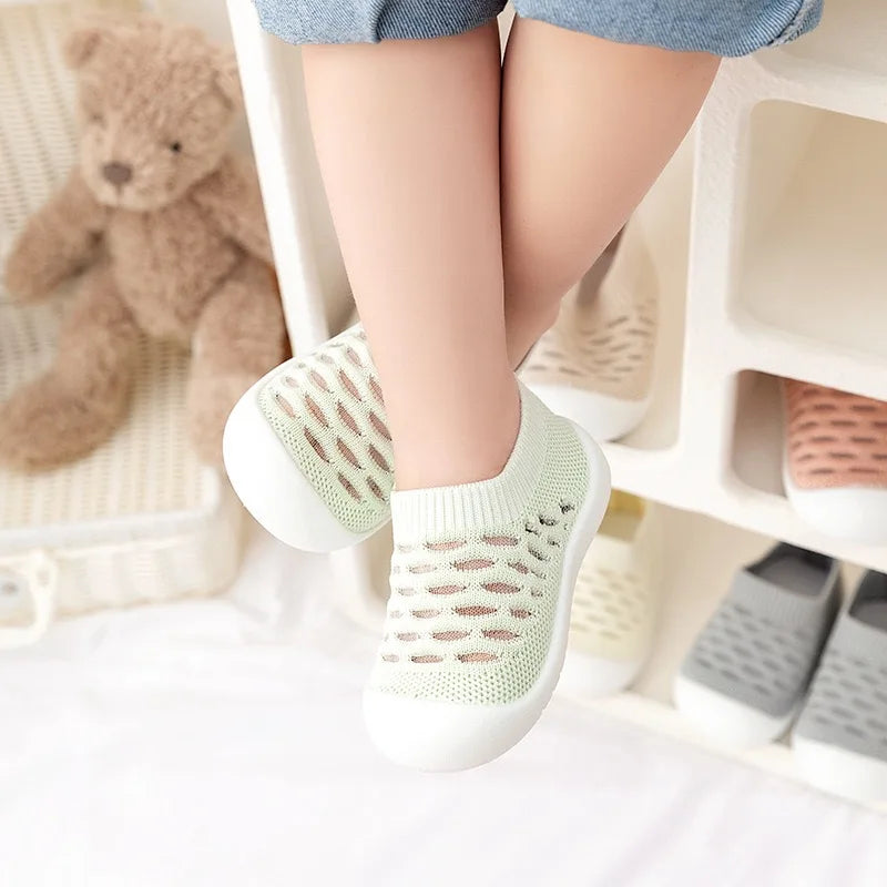 Sneakerpalace| Skridsikre baby mesh-sko til de mindste – letvægt og åndbare