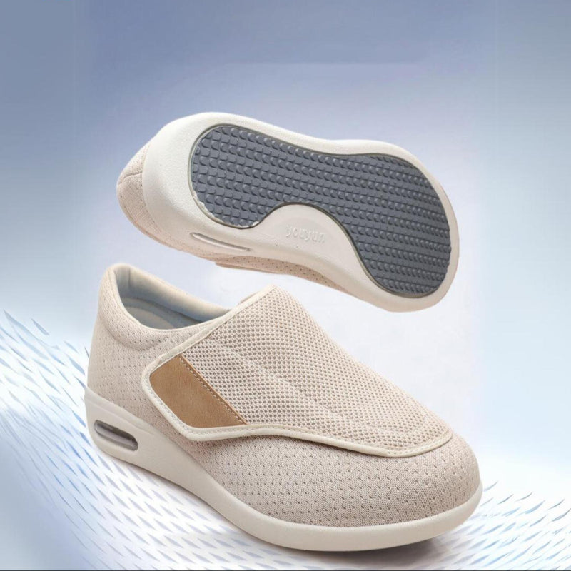 Sneakerpalace| Brede sko til hverdagen – bløde, skridsikre og komfortable