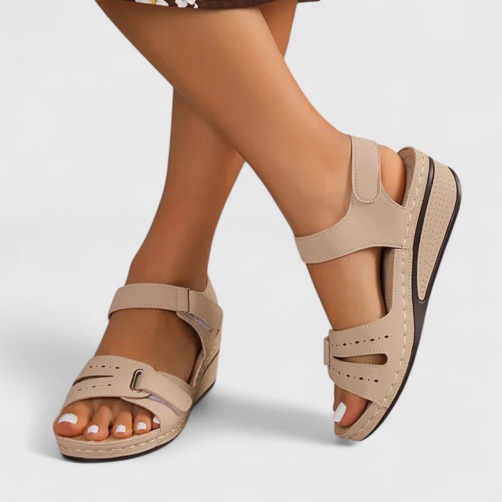 Sneakerpalace| Ulla – Sandaler med to-rem design og solid base