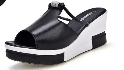 Sneakerpalace| Elegante damesko med spidstå og lav stabil hæl