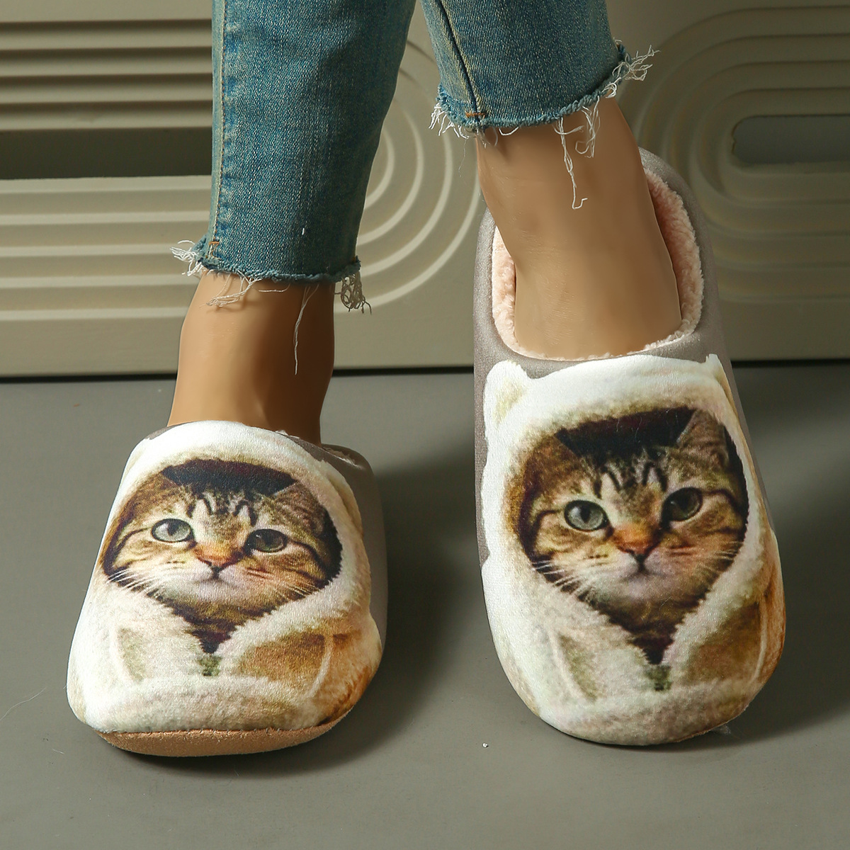 Sneakerpalace| Elegante sandaler til damer med tykke stropper og lav platform
