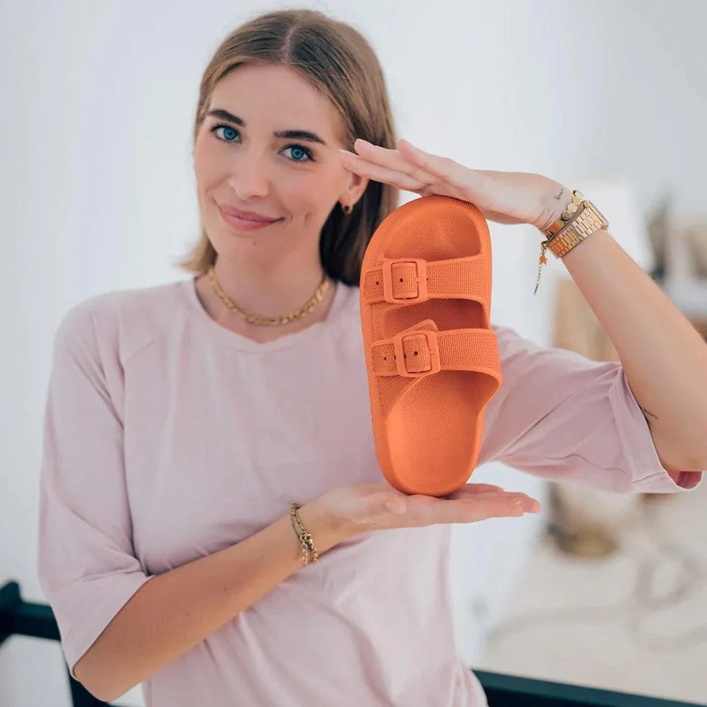 Sneakerpalace| KomfortSandal – Ergonomiske sandaler der lindrer fodsmerter